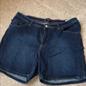 Lee Midrise Modern Dark Blue Denim Shorts